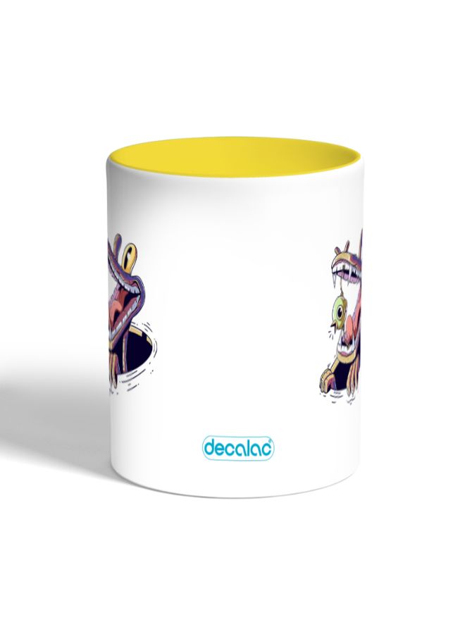 ديكالاك مج قهوة مزين بطبعة تمساح وعصفور أبيض/أصفر - Image 2