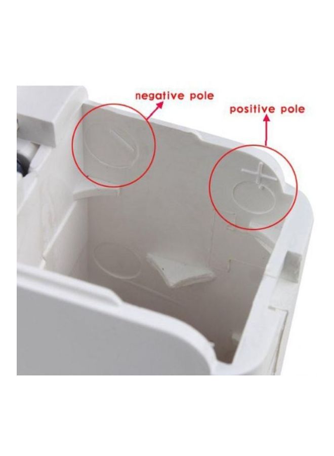 ماكينة خياطة ، لون أبيض/ فضي . 2724444828973 أبيض/فضي - Image 2