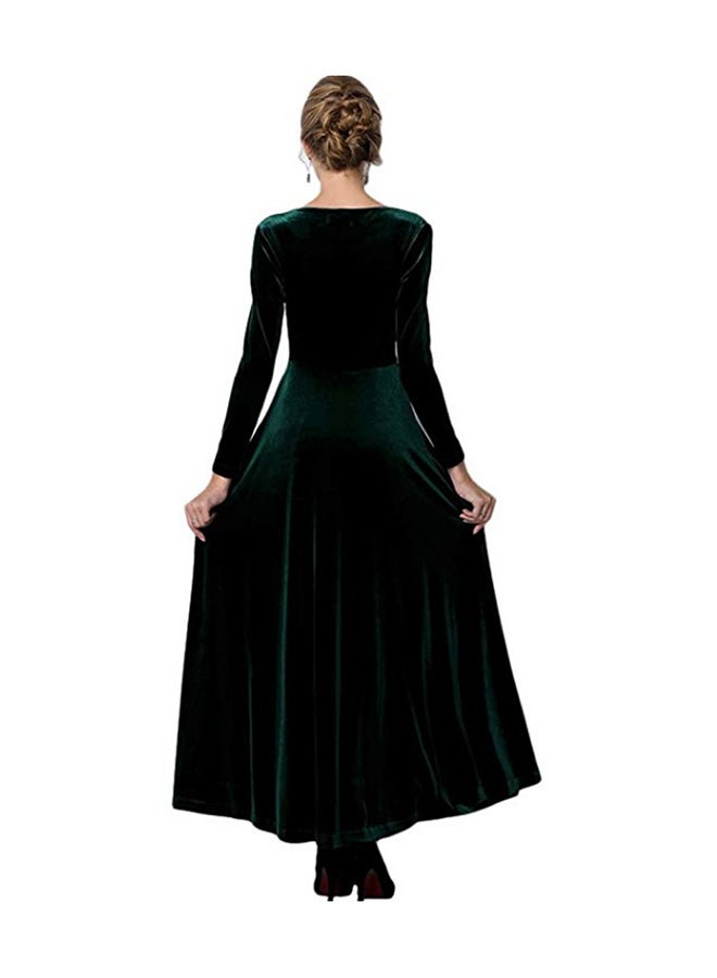 فستان من المخمل بأكمام طويلة ورقبة على شكل حرف V أخضر - Image 2