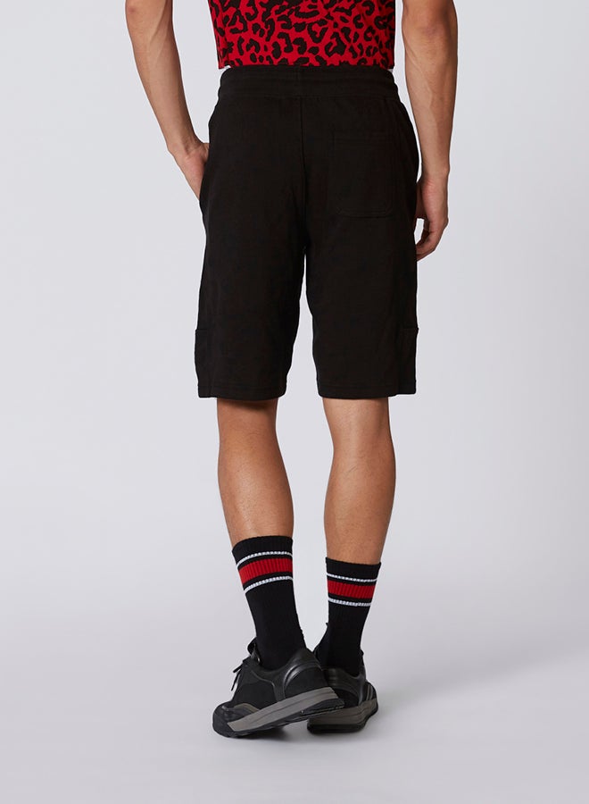 ايكونيك شورت نسيجي بقصة ضيقة برباط شد على حزام الخصر أسود - Image 2