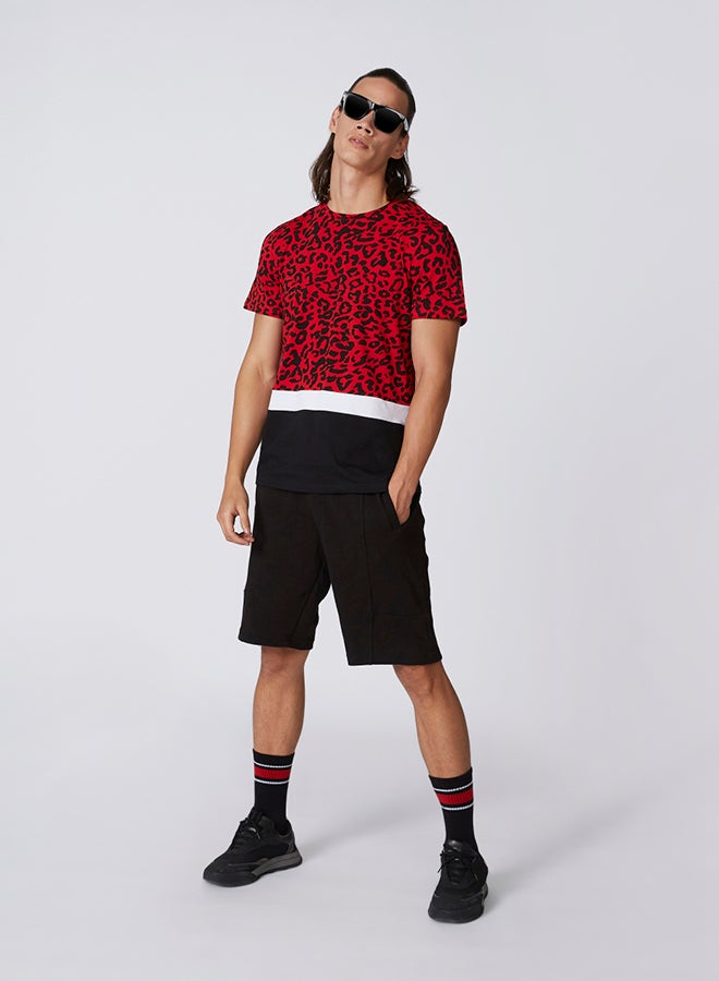 ايكونيك شورت نسيجي بقصة ضيقة برباط شد على حزام الخصر أسود - Image 5