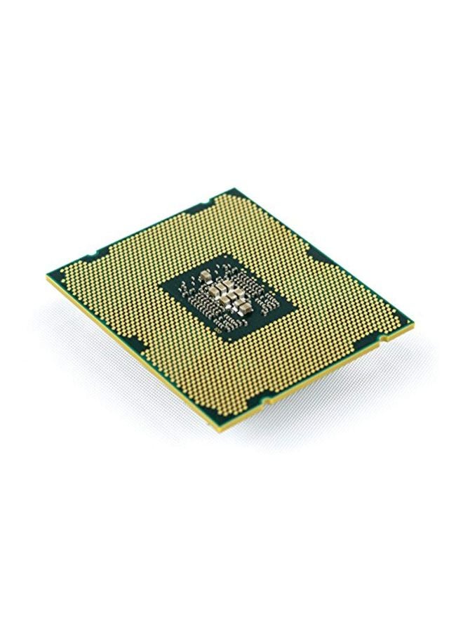 Intel - Xeon E5-1620 Quad Core Processor Green - Image 1