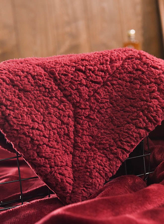 Brief Style Thick Warm Bed Blanket Cotton Red 150x200cm  - Image 3