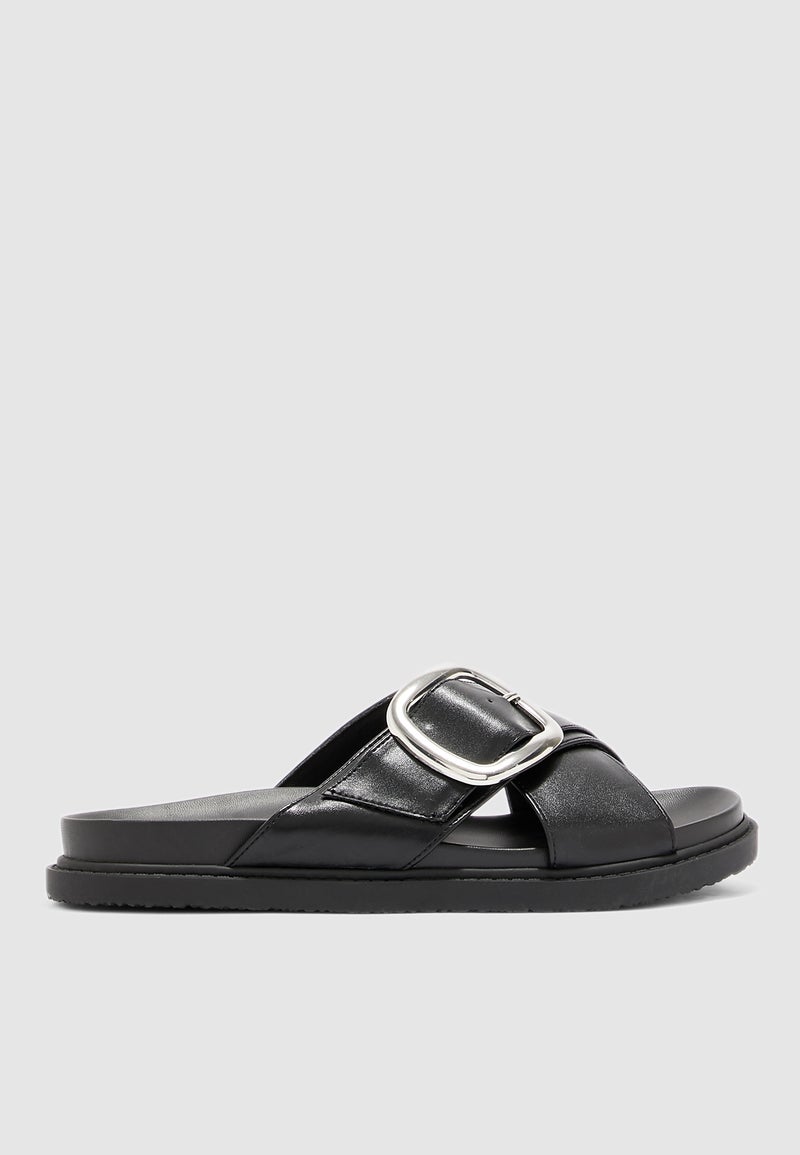 Low Top Slides Black