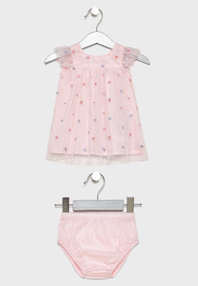 مينوتي طقم فستان ضيق من أعلى وواسع من أسفل وشورت للأطفال حديثي الولادة وردي - Image 1
