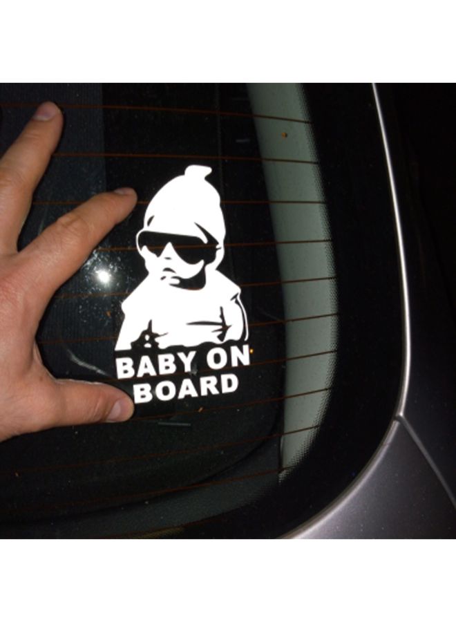 مجموعة ملصقات عاكسة توضع على الجزء الخلفي للسيارة مزينة بعبارة "Baby On Board" مكونة من قطعتين - Image 2