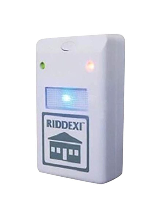 جهاز مكافحة الآفات أبيض