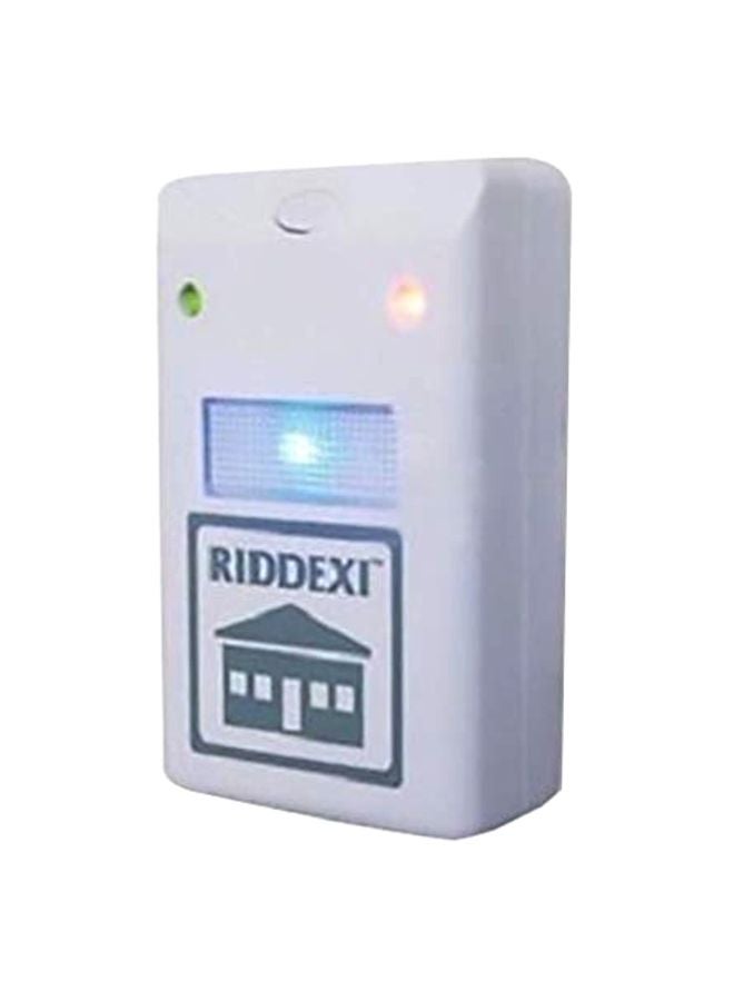 جهاز مكافحة الآفات أبيض