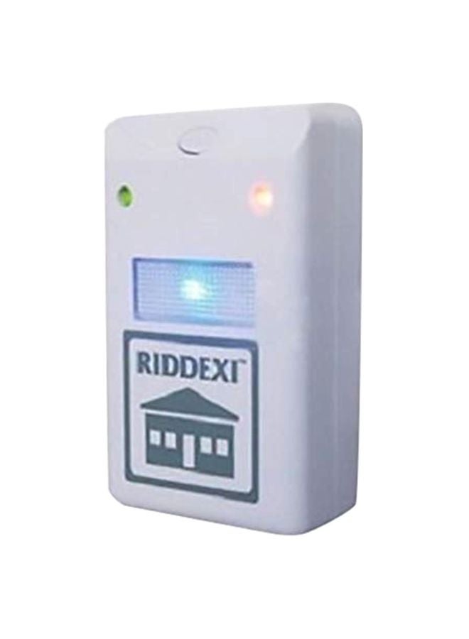 جهاز مكافحة الآفات أبيض