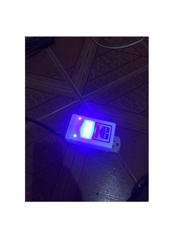 ريديكس جهاز مساعد لطرد الحشرات يعمل بالأمواج فوق الصوتية أبيض - Image 5