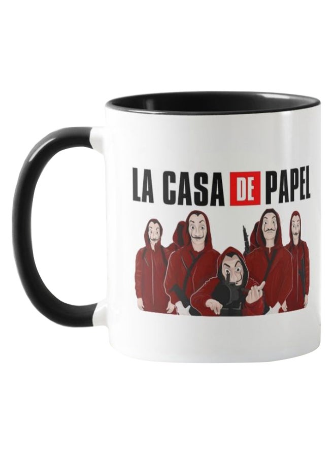فرست بيس مج قهوة بطبعة مسلسل La Casa De Papel أسود/ أبيض  - Image 1