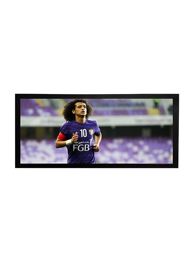 ملصق بإطار يحمل صورة لاعب نادي العين عموري متعدد الألوان 50x23سم