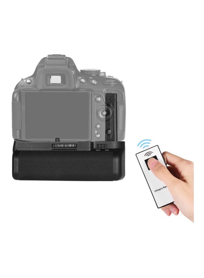 Generic - Vertical Battery Grip Holder For Nikon D5100/D5200 DSLR Camera With IR Remote Control Black/Silver - Image 1