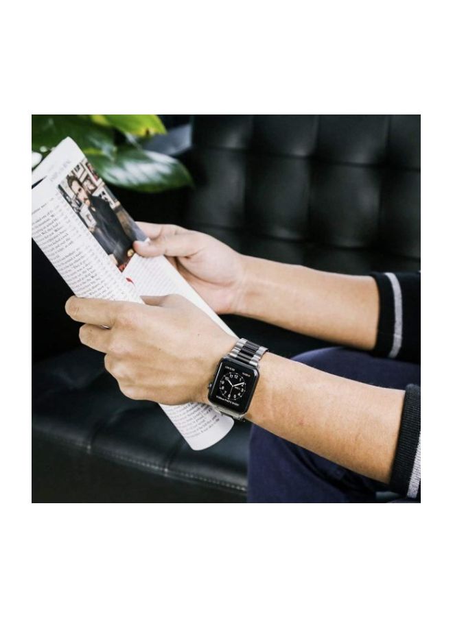 Replacement Band For Apple Watch Series 3/4/5 Silver/Black - Image 5