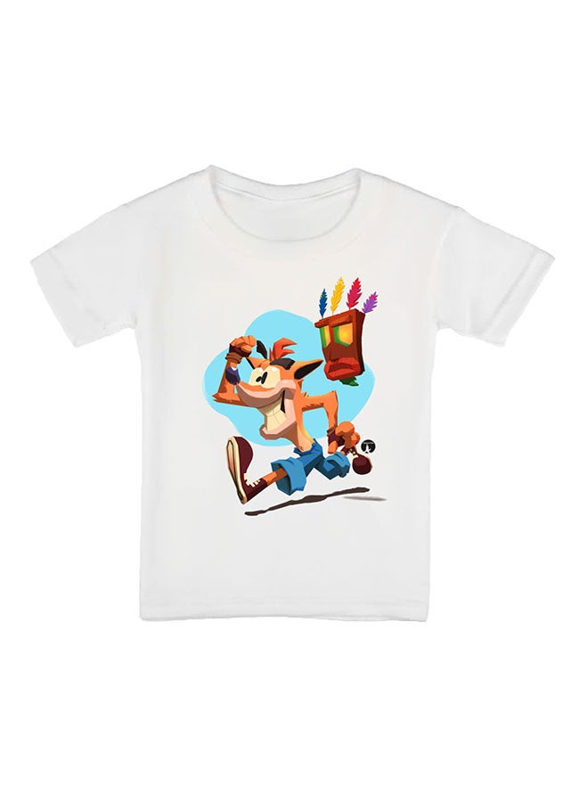 بي بي تيشيرت بأكمام قصيرة مطبوع بتصميم من لعبة الفيديو Crash أبيض - Image 1