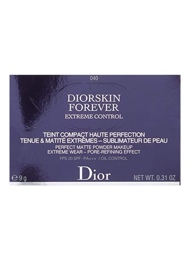 ديور بودرة كريم أساس ديورسكين فور إيفر غير لامعة للتحكم في دهون البشرة بيج عسلي - Image 2