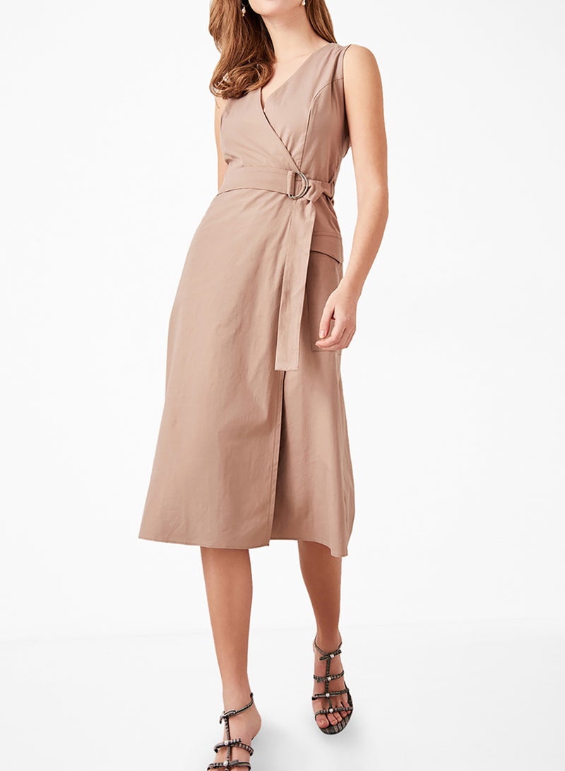 ترينديول Sleeveless Wrap Dress Cream - Image 3