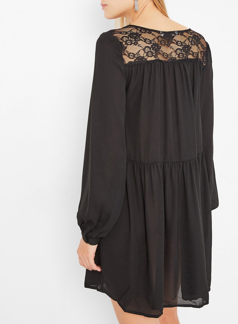 اونلي فستان بأكمام طويلة مُزين بالدانتيل أسود - Image 2