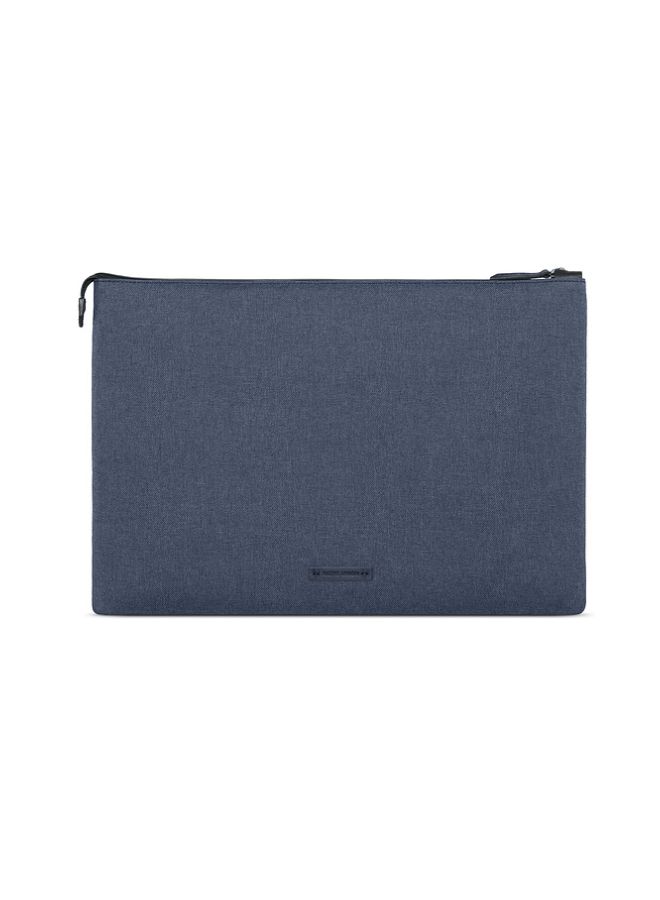 Native Union Carrying Sleeve For Apple Macbook Indigo - Image 2