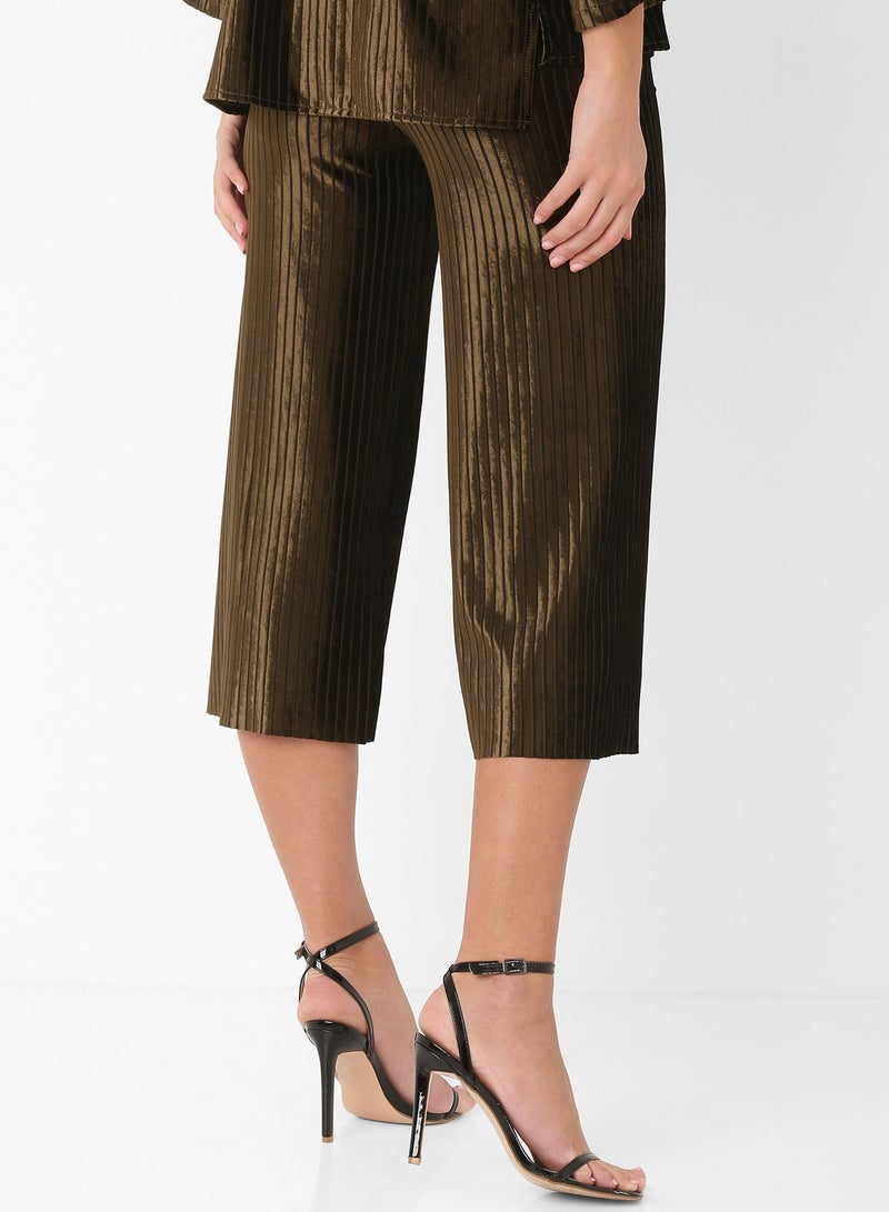 ستوك بنطال تنورة مخملي بتصميم مخطط زيتون - Image 2