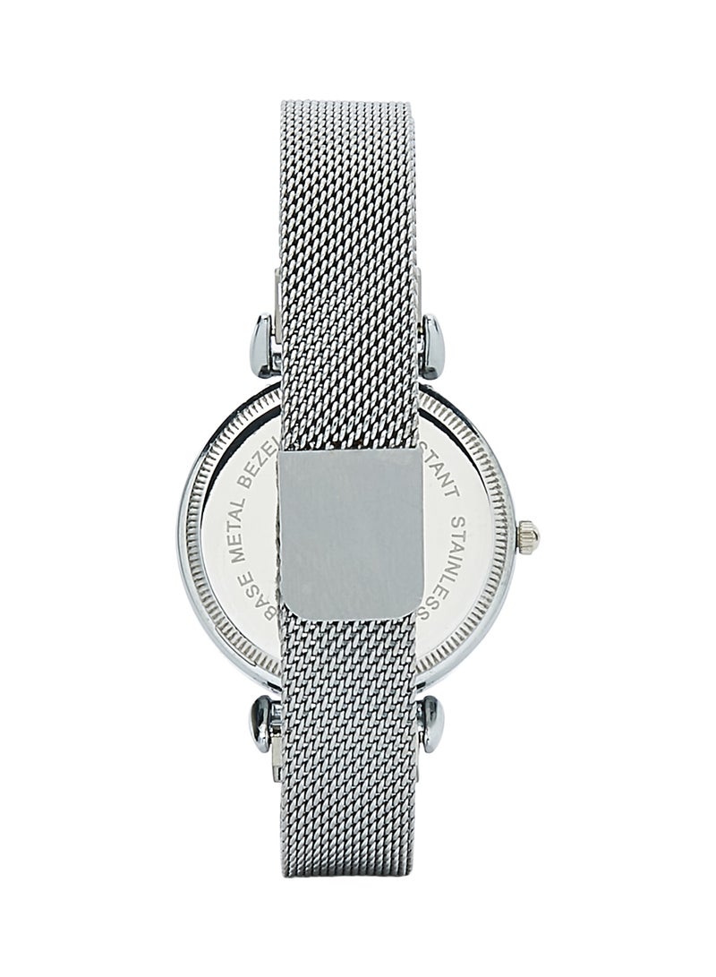 ماكسل ساعة يد بعقارب بسوار مصنوع من سبيكة معدنية طراز MG010F - قياس 42 مم - فضي للنساء - Image 3