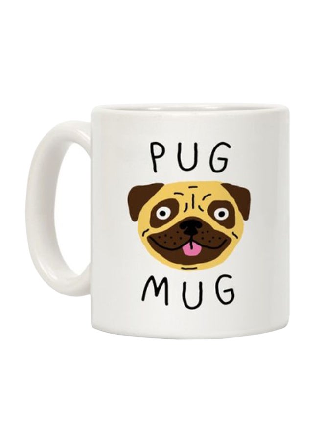 مج قهوة من السيراميك مطبوع عليه كلمتي "Pug" و"Mug" أبيض