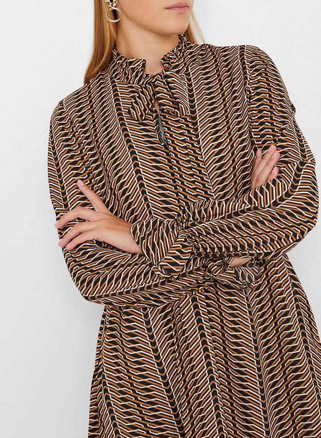 فيرو مودا فستان قصير برقبة عالية أسود/بني - Image 4