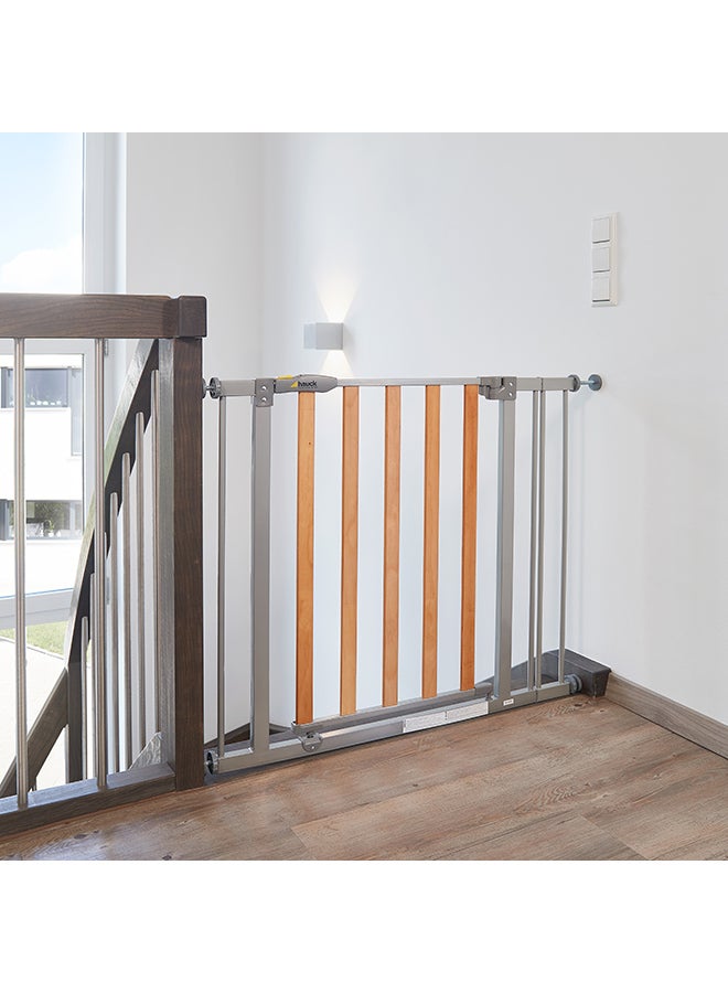 hauck Safety Gate For Doors And Stairs Woodlock Safe Gate, 75 - 80 Cm, Pressure Fit, No Drilling Needed, Extendable With Separate Extensions Metal - Silver And Brown  - Image 4