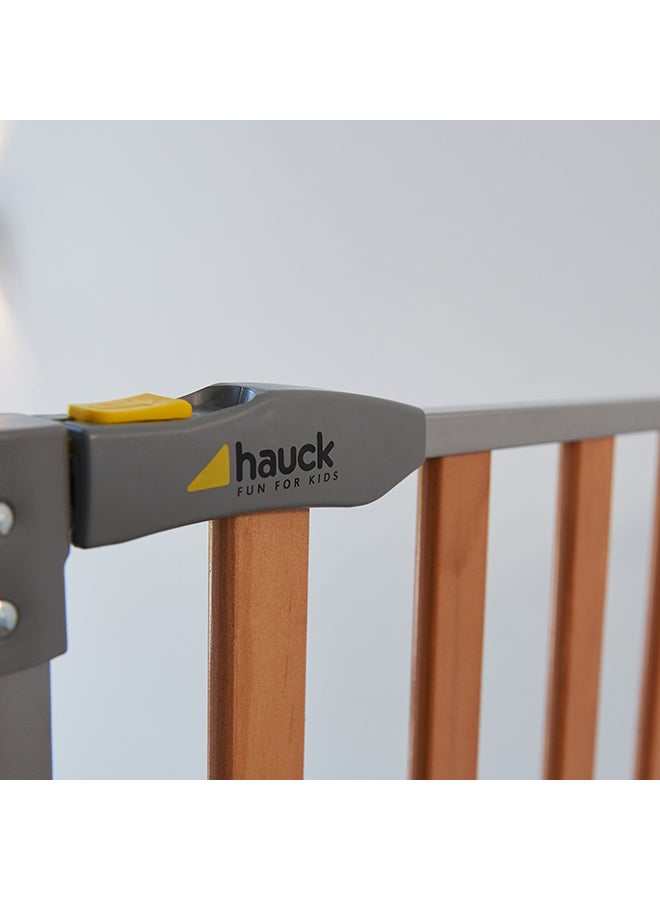 hauck Safety Gate For Doors And Stairs Woodlock Safe Gate, 75 - 80 Cm, Pressure Fit, No Drilling Needed, Extendable With Separate Extensions Metal - Silver And Brown  - Image 5