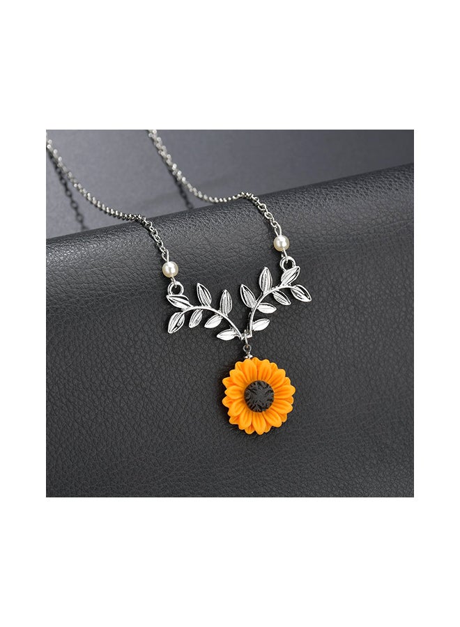 Sunflower Design Elegant Necklace