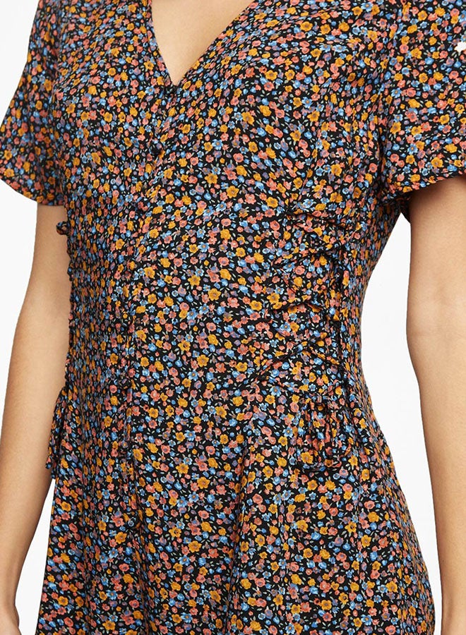 نيو لوك بلاي سوت بأزرار وبنقشة أزهار نمط أسود - Image 4