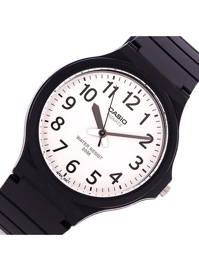 CASIO Men's Water Resistant Analog Watch MW-240-7BVDF  - Image 4