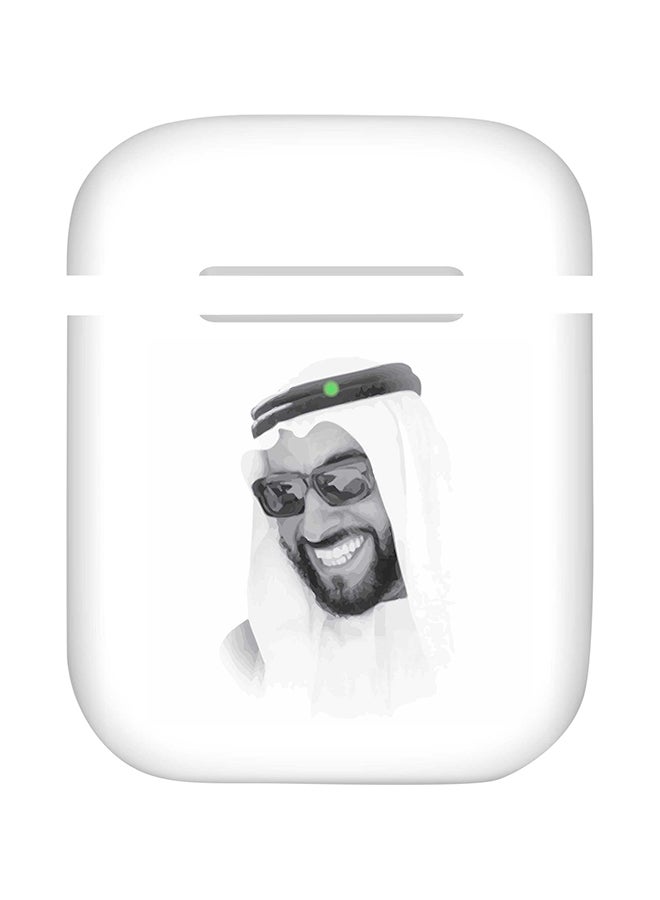 غطاء حماية ستايل بودز لسماعة آيربودز بطبعة أبونا زايد أبيض