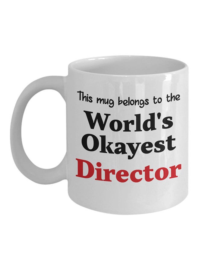 كوب قهوة مطبوع عليه عبارة "World's Okayest Director" أبيض - v1572363588/N31216136A_1