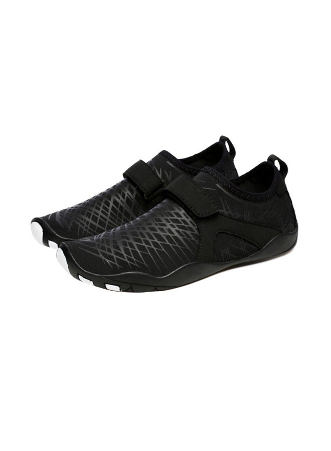 Slip-On Casual Sneakers Black  - Image 1