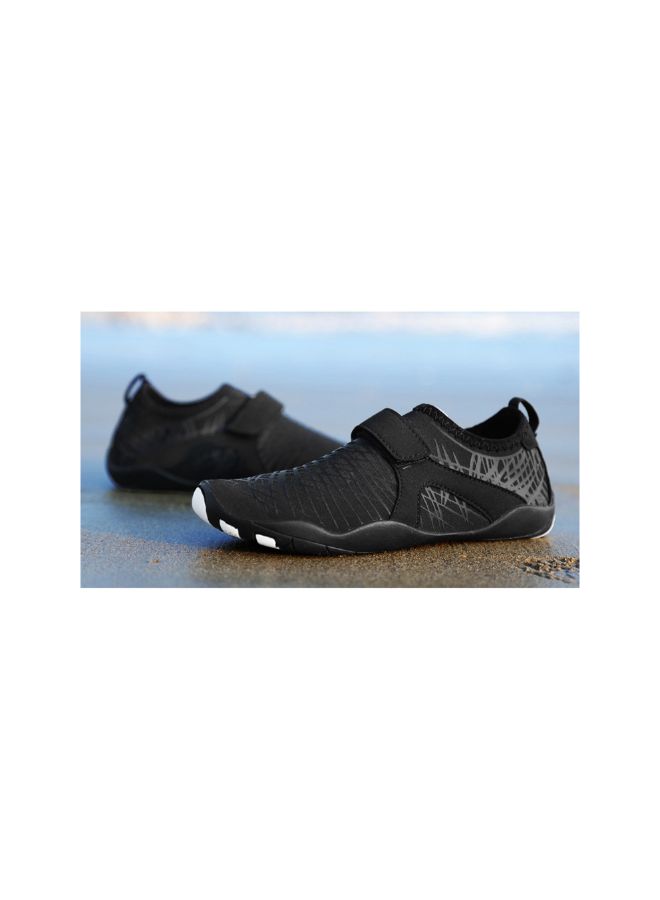 Slip-On Casual Sneakers Black  - Image 2