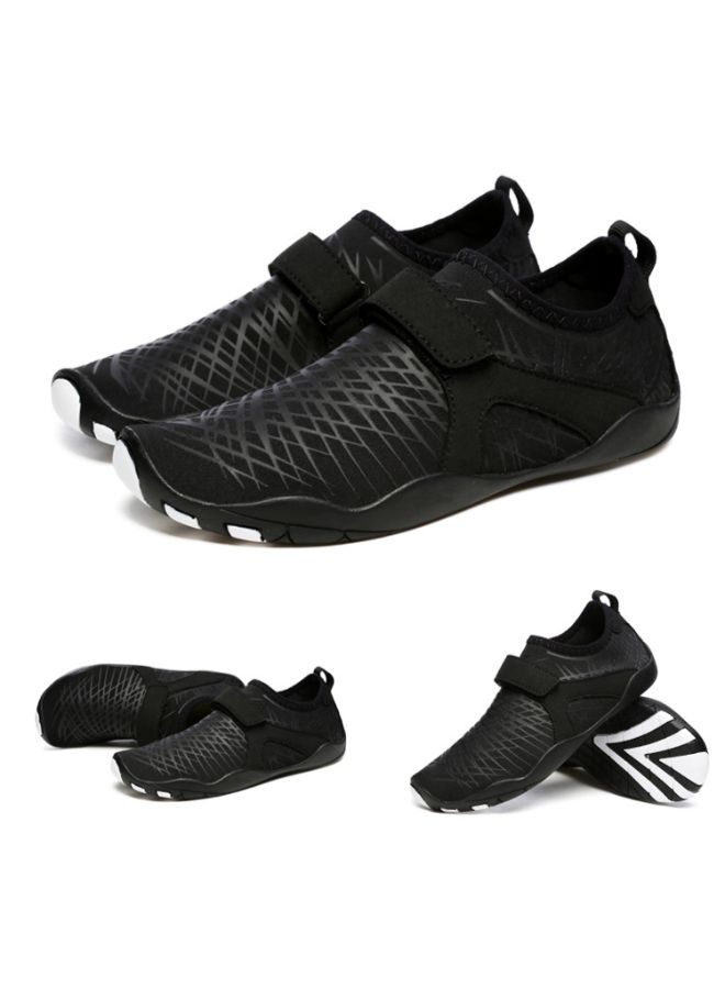 Slip-On Casual Sneakers Black  - Image 3