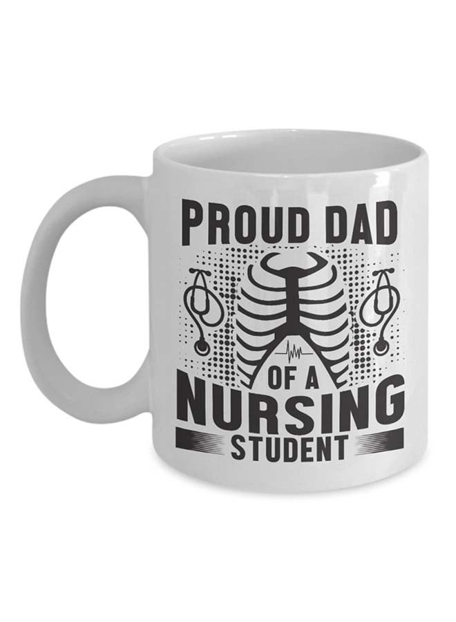 مج بطبعة عبارة Proud Dad Of A Nursing Student أبيض - v1573829475/N32102442A_1