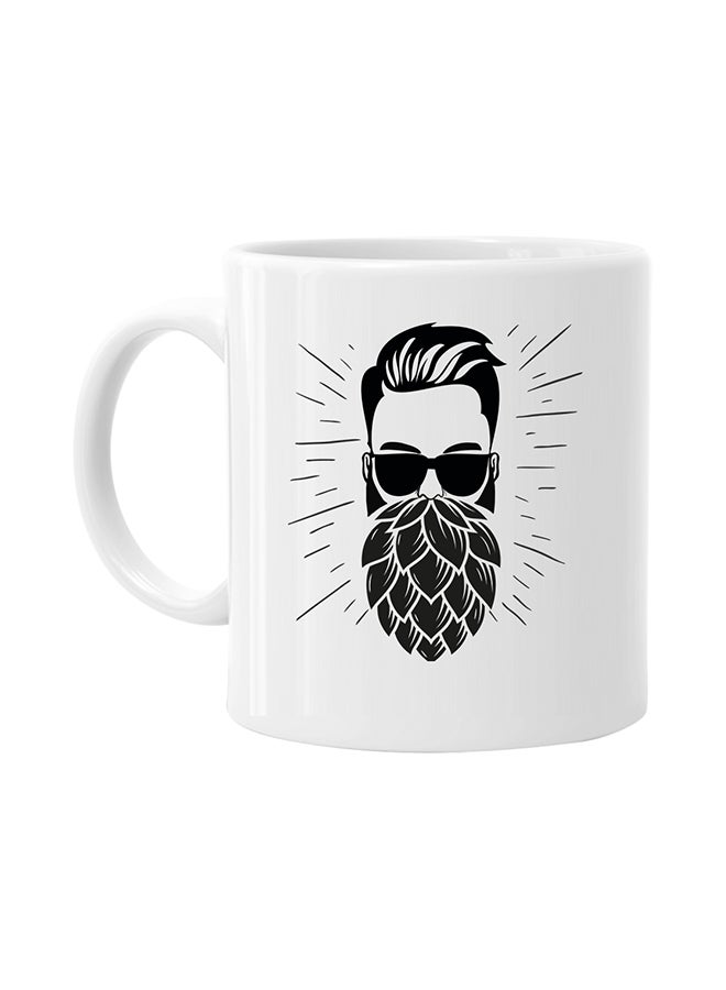 إم إي سي مج بطبعة رجل بلحية من إم إي سي أبيض