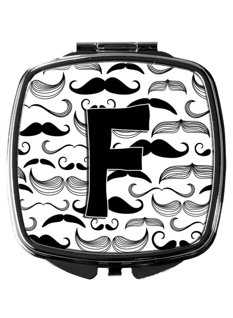 كارولينز تريجرس مرآة صغيرة بتصميم طبعة شارب مع الحرف الأولي "F" أبيض/ أسود - Image 1