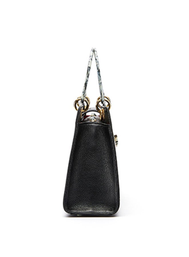 Grain De Beaute - Loge Shoulder Bag Black - Image 1