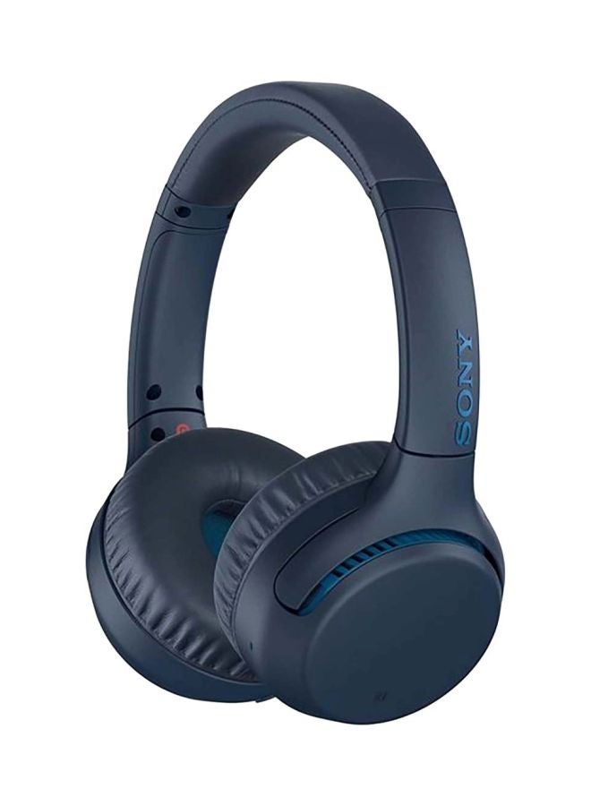 سوني سماعة رأس بتصميم يغطي الأذن بتقنية البلوتوث وبتقنية إكسترا باس مزودة بميكروفون أزرق - Image 1