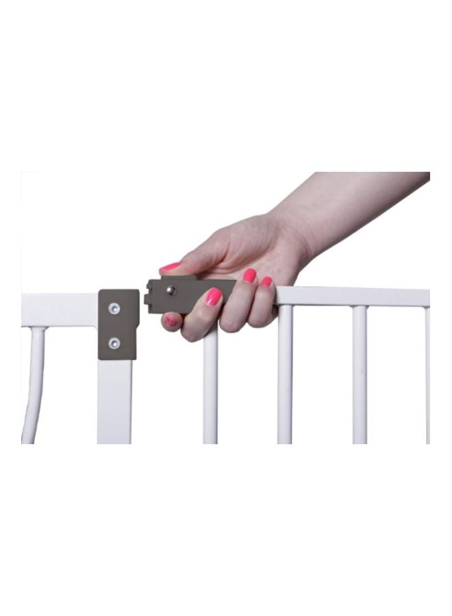 dreambaby Baby Safety Door Gate - White  - Image 3
