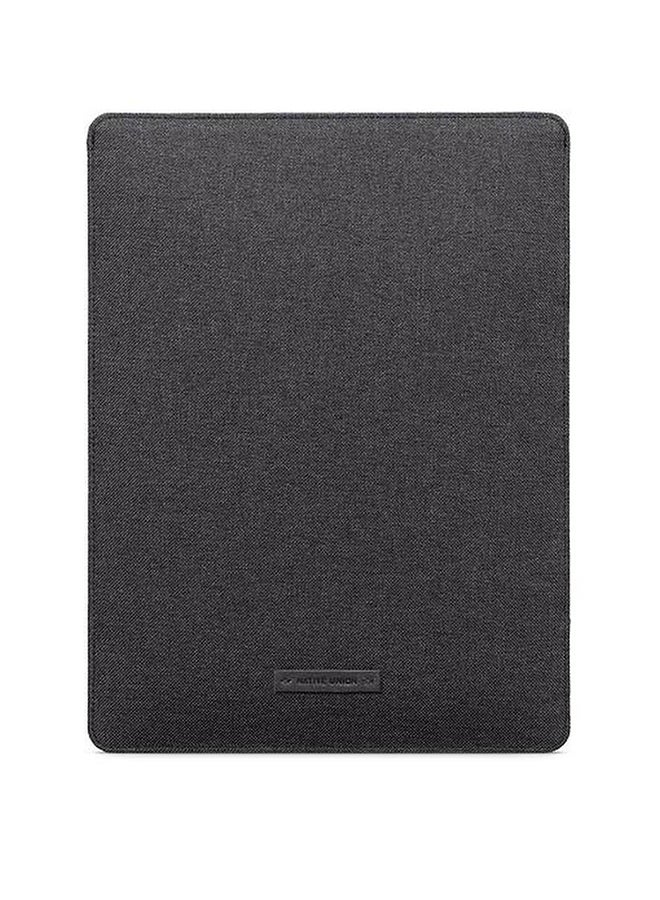 Native Union Slim Sleeve Cover For iPad 11 Black - Image 2