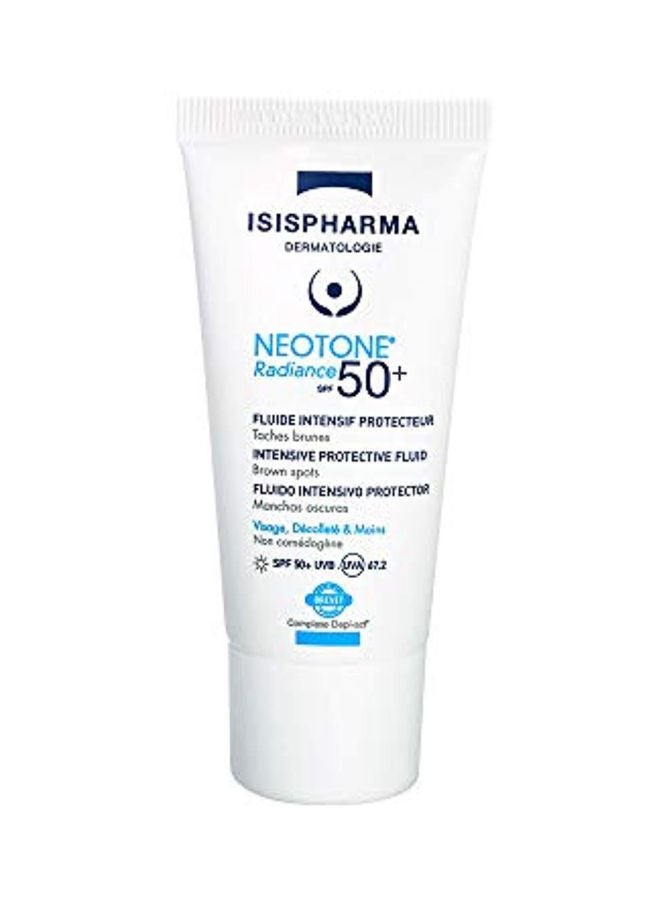 إيزيس فارما كريم تفتيح يعطي لمعة بعامل حماية Spf 50+ 30ملليلتر - Image 1