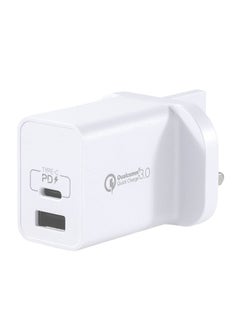 موماكس شاحن سريع UM13 بقابس بريطاني بقدرة 18 وات ومنفذ USB-C بتقنية PD + منفذ USB 3.0 أبيض  - Image 1