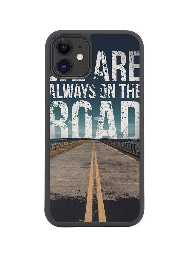 إس واي إن غطاء حماية واق لهاتف أبل آيفون 11 متعدد الألوان