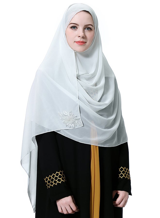 حجاب من قماش ناعم أبيض  - Image 4