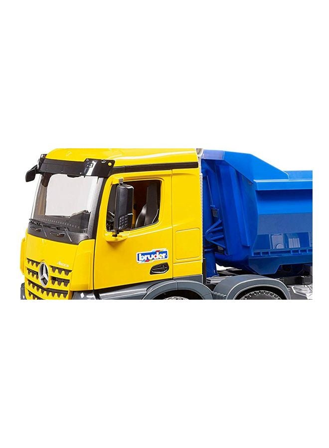 Bruder Mercedes Benz Arocs Halfpipe Dump Truck 03623 Multicolour - Image 2