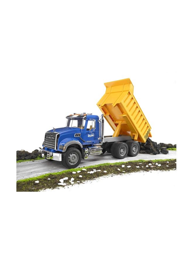 Bruder Mack Granite Dump Truck 02815  - Image 4